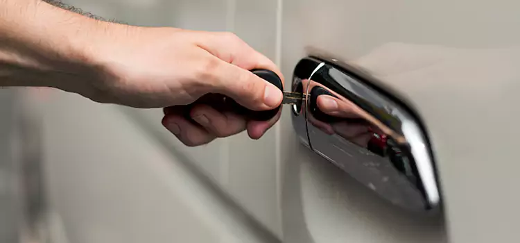 Why Choose Our Auto Locksmith Team in Springfield, MA?